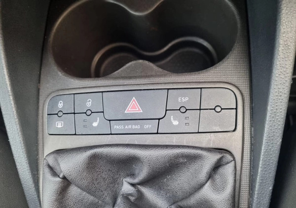 Seat Ibiza cena 20900 przebieg: 177000, rok produkcji 2012 z Świecie małe 277